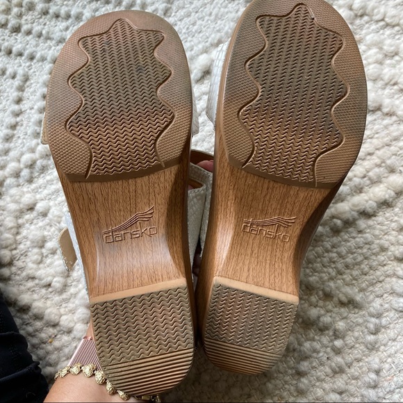 Dansko shoes - Picture 5 of 7